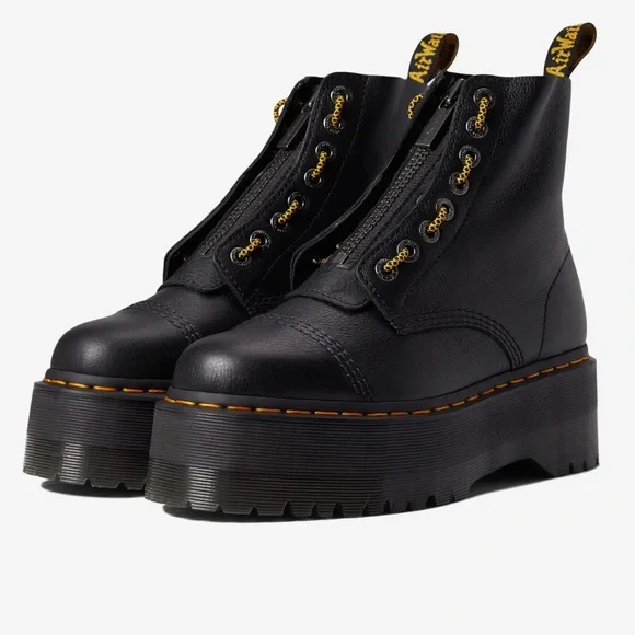Dr Martens Sinclair Max UNISEX
flatform zip tumbled leather boots in black - Picture 1 of 3